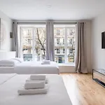 Luxe State Of The Art Near Montmartre Apartament