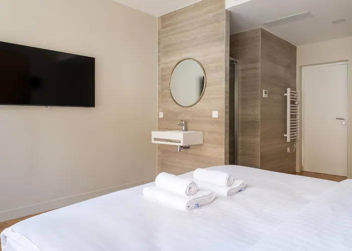 Luxe State Of The Art Near Montmartre Daire *